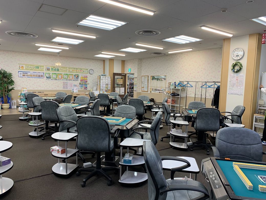 明るい店内（筆者撮影）