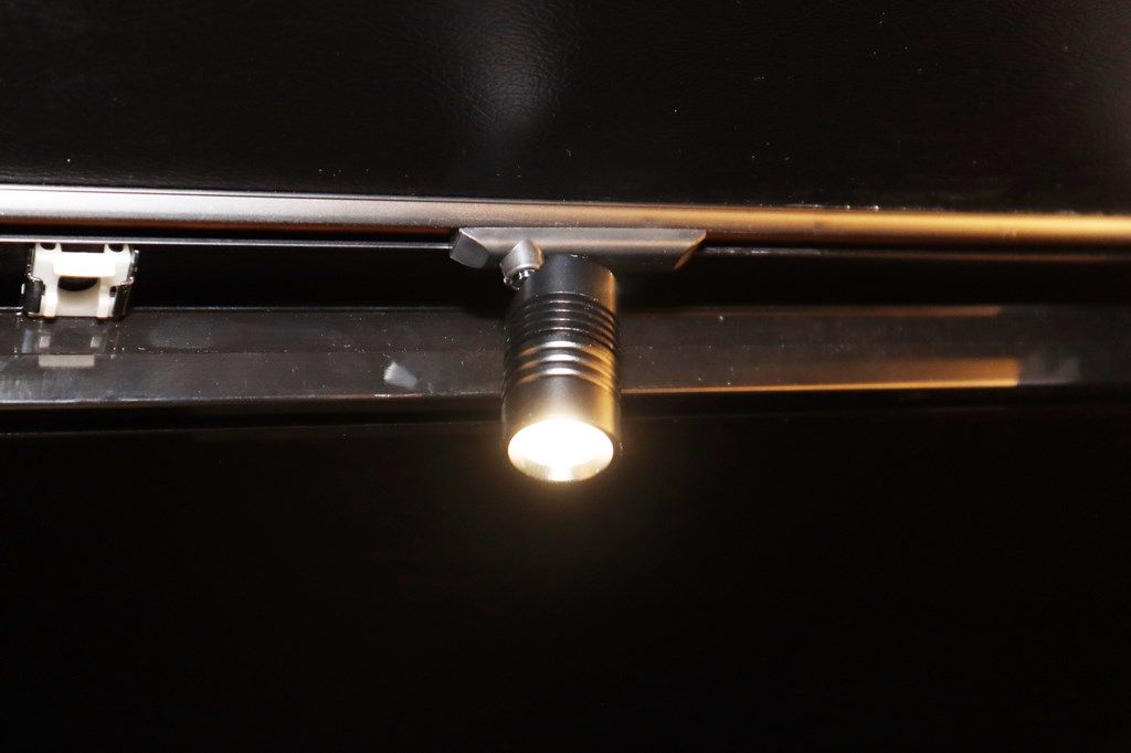 ダイレクトカーズの新作キャンピングカー「DN-75」（写真：筆者撮影）