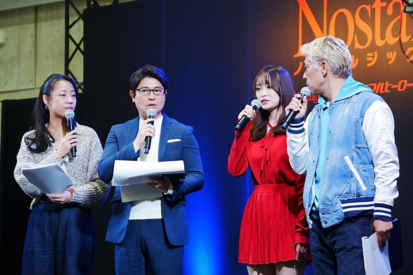 1978年式トヨタ「クラウン4ドアピラードハードトップ2000スーパーサルーンエクストラ」とオーナーの“やまだ”さん（写真：筆者撮影）