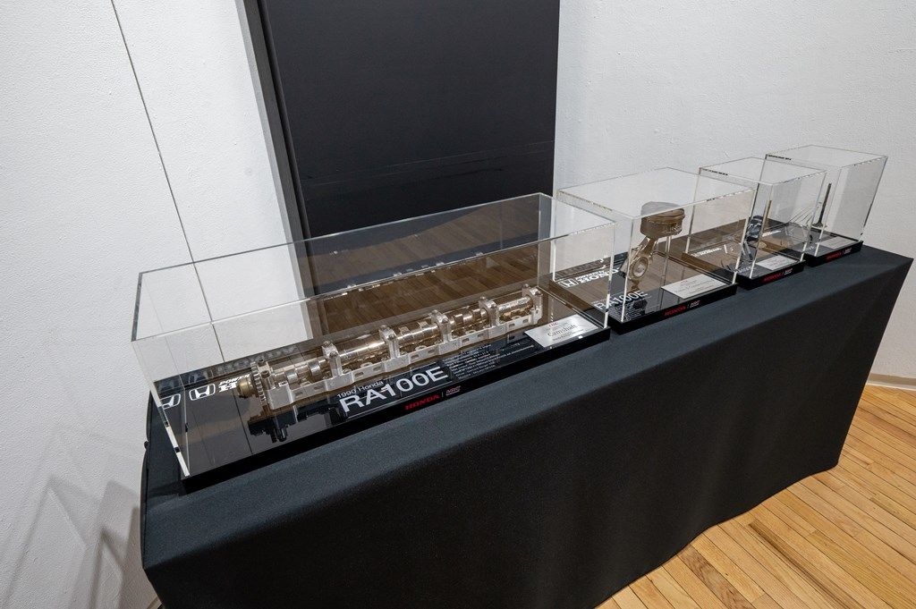 ホンダ・レーシング「メモラビリア」の新コレクション披露会（写真：ホンダ・レーシング）