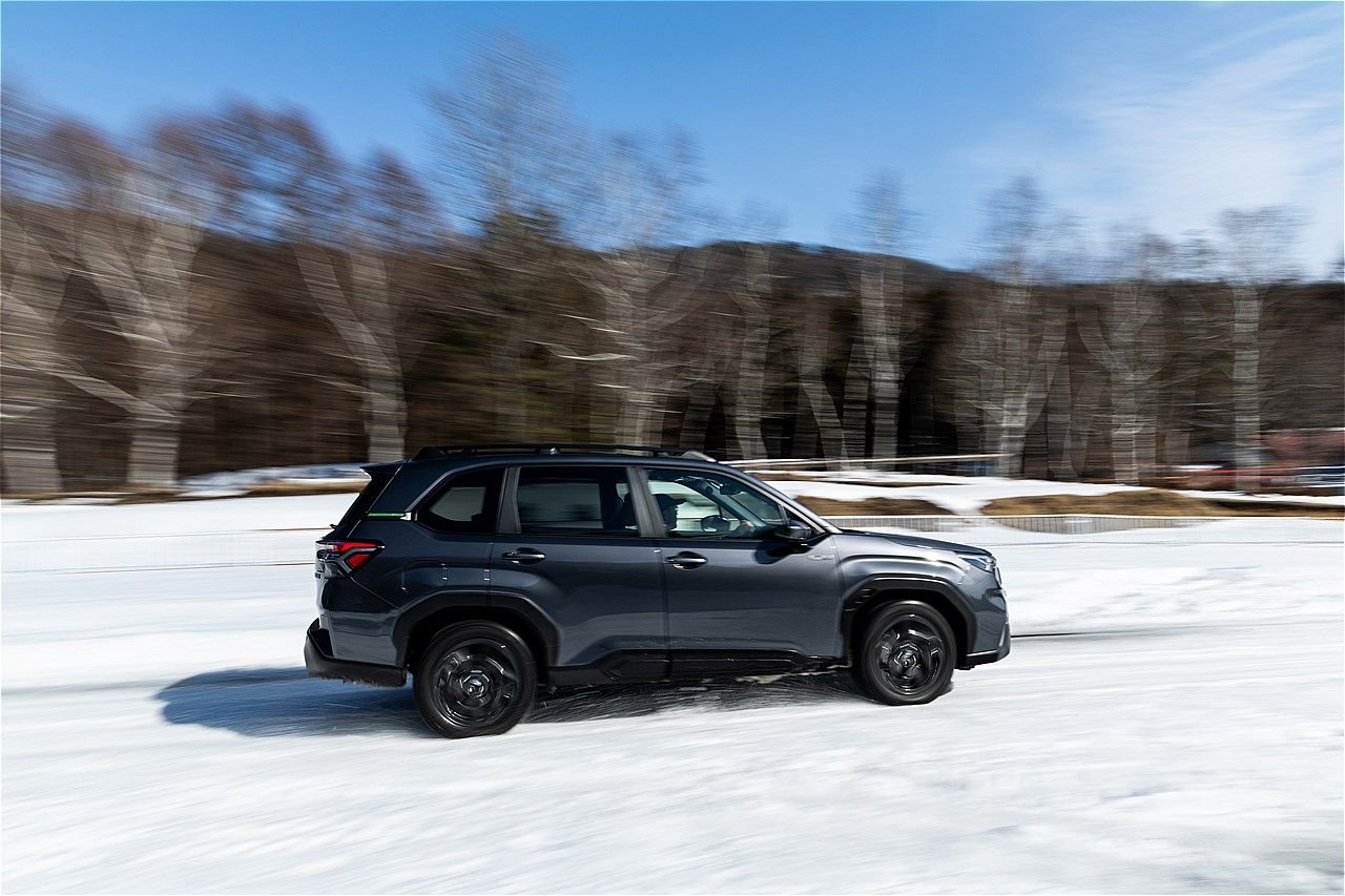 スバル「フォレスター」雪上試乗会の様子（写真：三木 宏章）