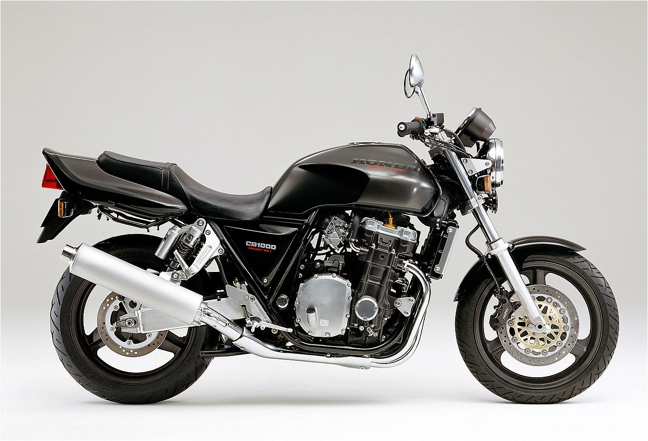 1992年発売のホンダ「CB1000スーパーフォア」（写真：本田技研工業）