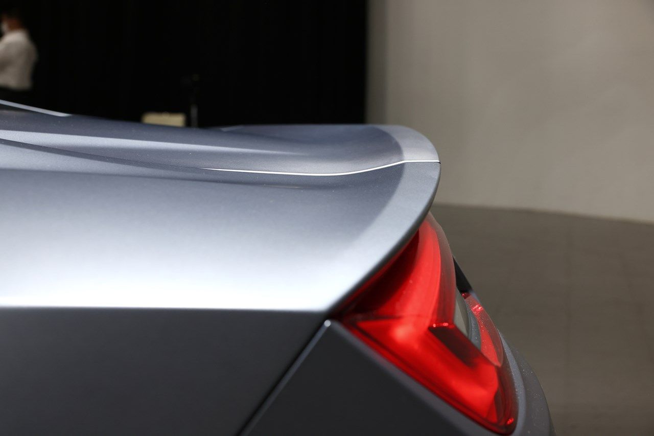 世界限定350台、日本では限定30台で販売されるホンダ「NSX タイプS」（撮影：尾形文繁）