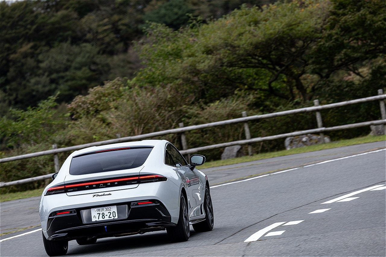 ホンダの新型「プレリュード」（写真：三木 宏章）