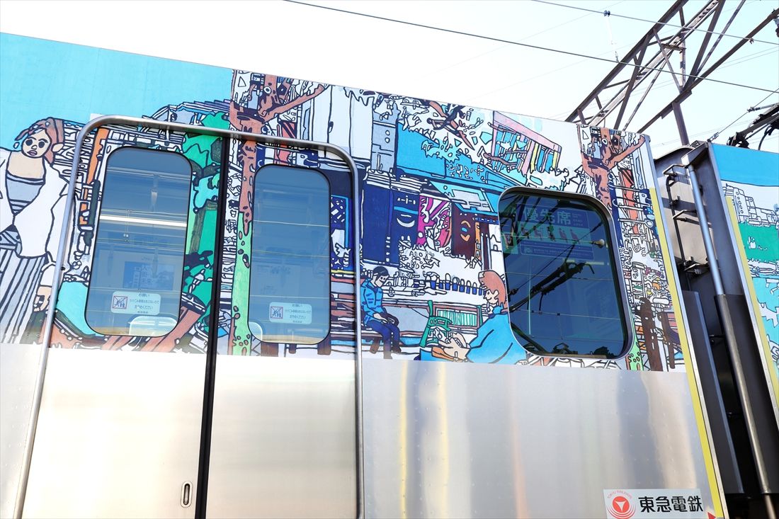 細部まで描きこまれた部分と大胆な省略が同居する作風が特徴の作品だ（撮影：尾形文繁）