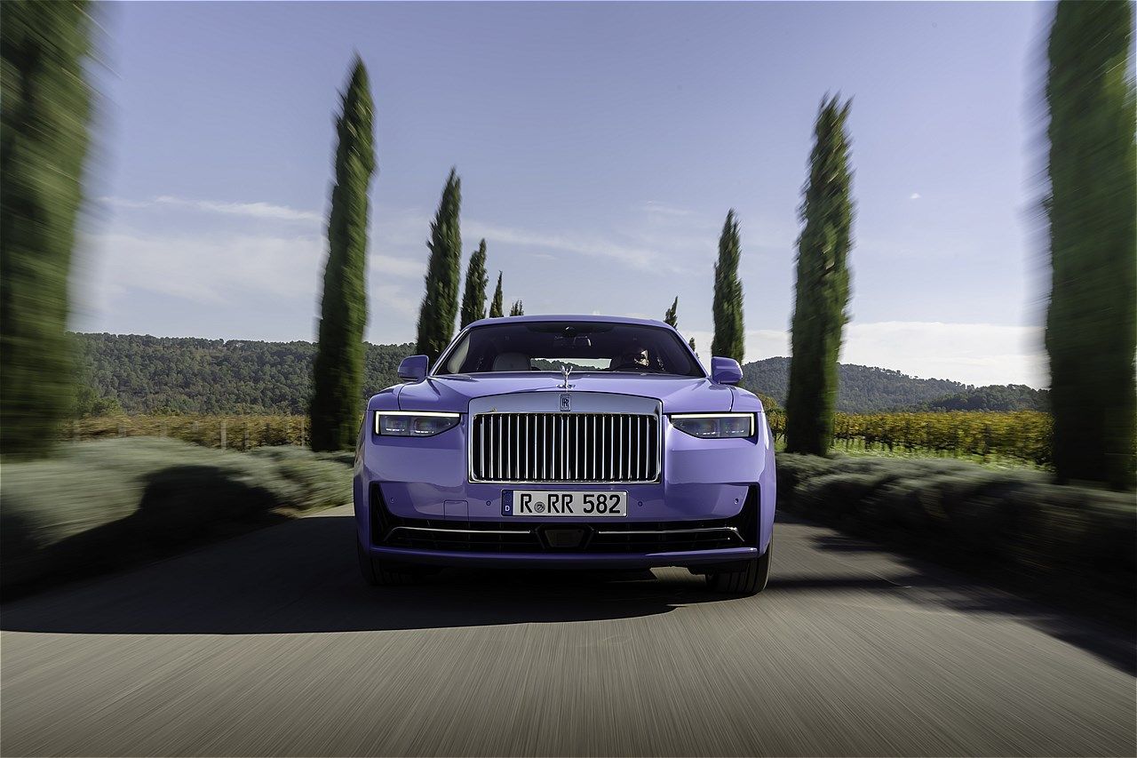 ロールス・ロイス「ゴースト・シリーズⅡ」のVANGUARD - Boracai Blue（写真：Rolls-Royce Motor Cars）