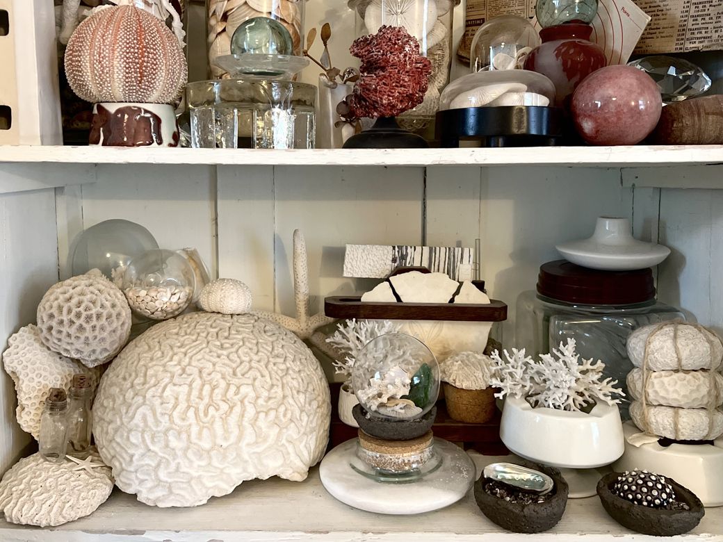 コレクションのひとつひとつに、旅先の思い出がある（筆者撮影）