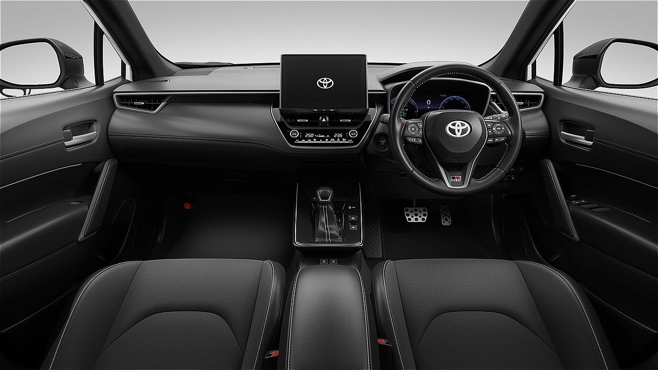 トヨタ「カローラ クロスGR SPORT」（写真：トヨタ自動車）