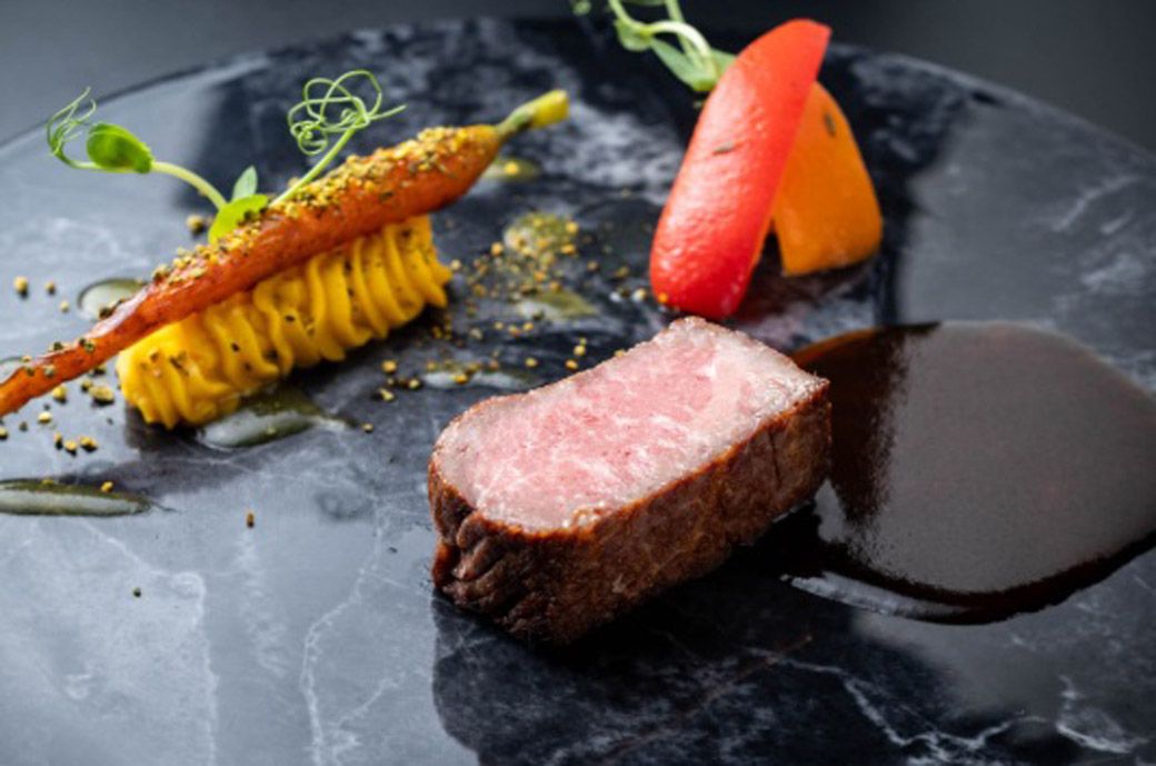 大分九重久織亭の料理。※料理は季節により変更（写真：トライアル）