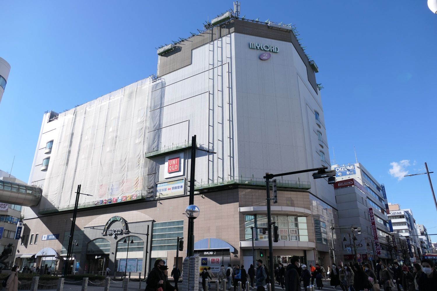 「ミロード2」は4階の連絡通路で駅ビルと直結（記者撮影）