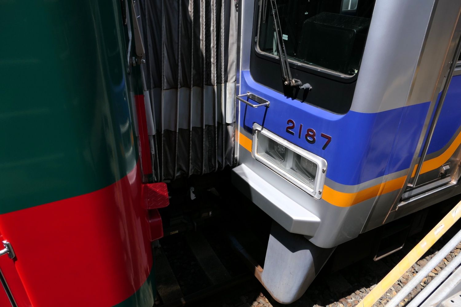 南海電鉄　観光列車「天空」 外観