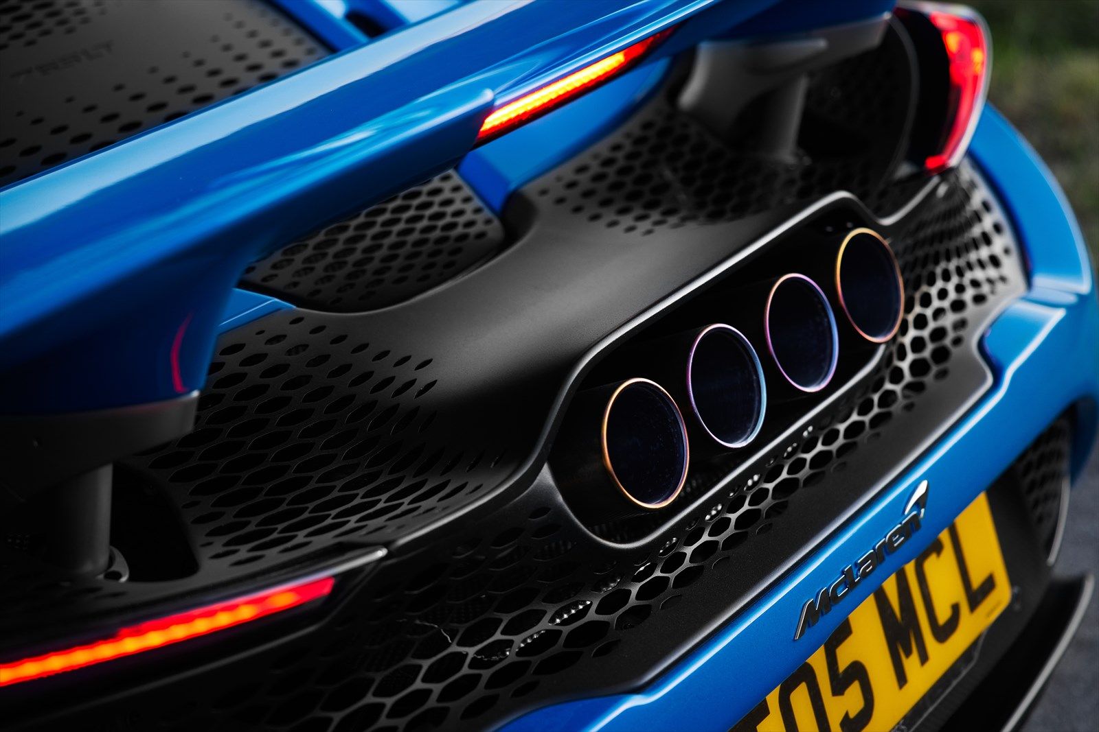 マクラーレン765LTスパイダー（写真：McLaren Automotive）