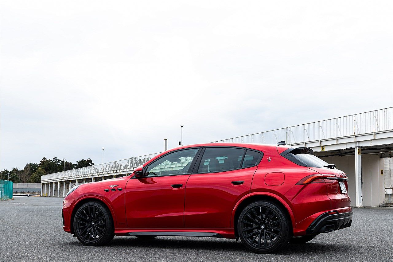 マセラティ「グレカーレ トロフェオ」（写真：三木 宏章）