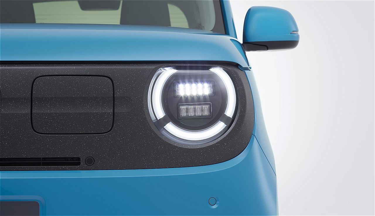 ホンダの新型軽乗用EV「N-ONE e:」（写真：本田技研工業）
