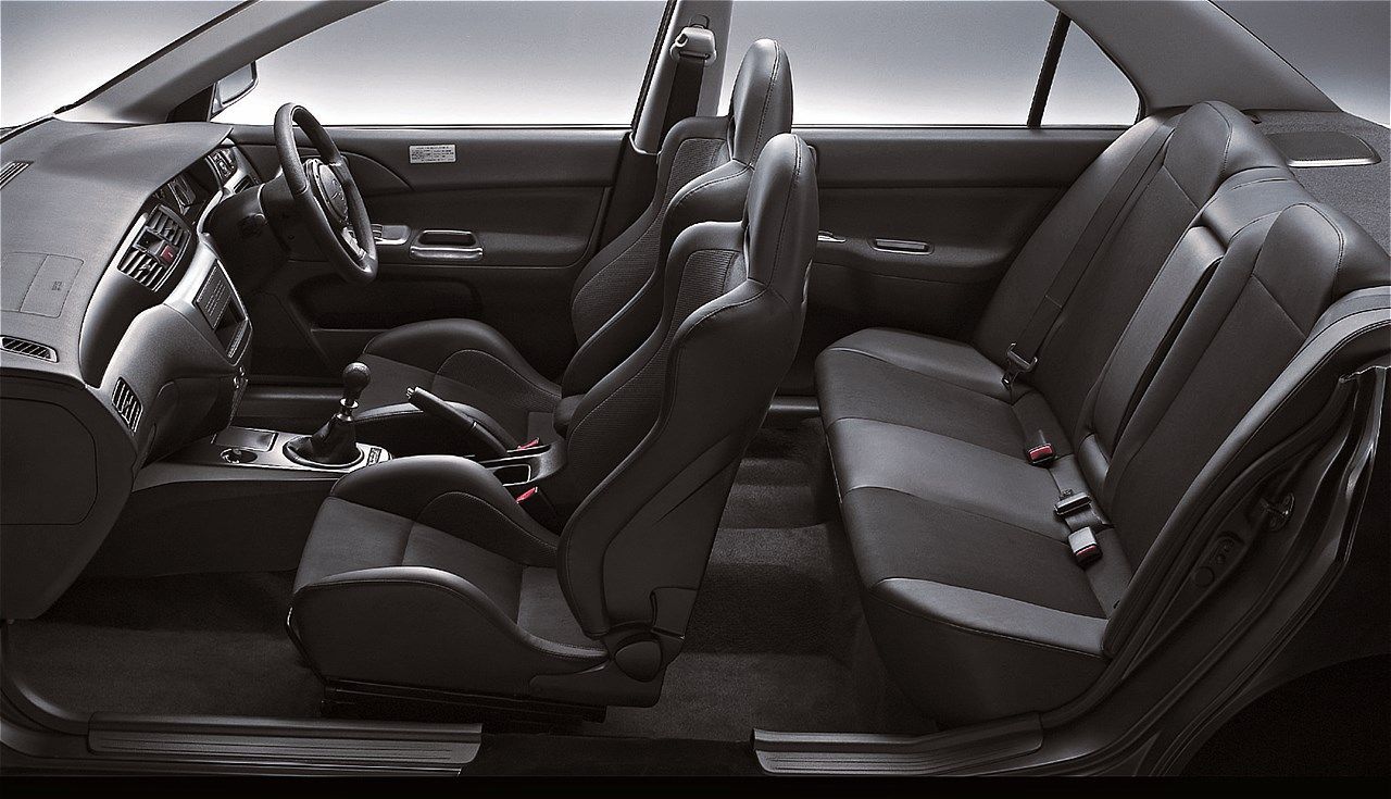 三菱「ランサーエボリューションⅨ」（写真：三菱自動車）