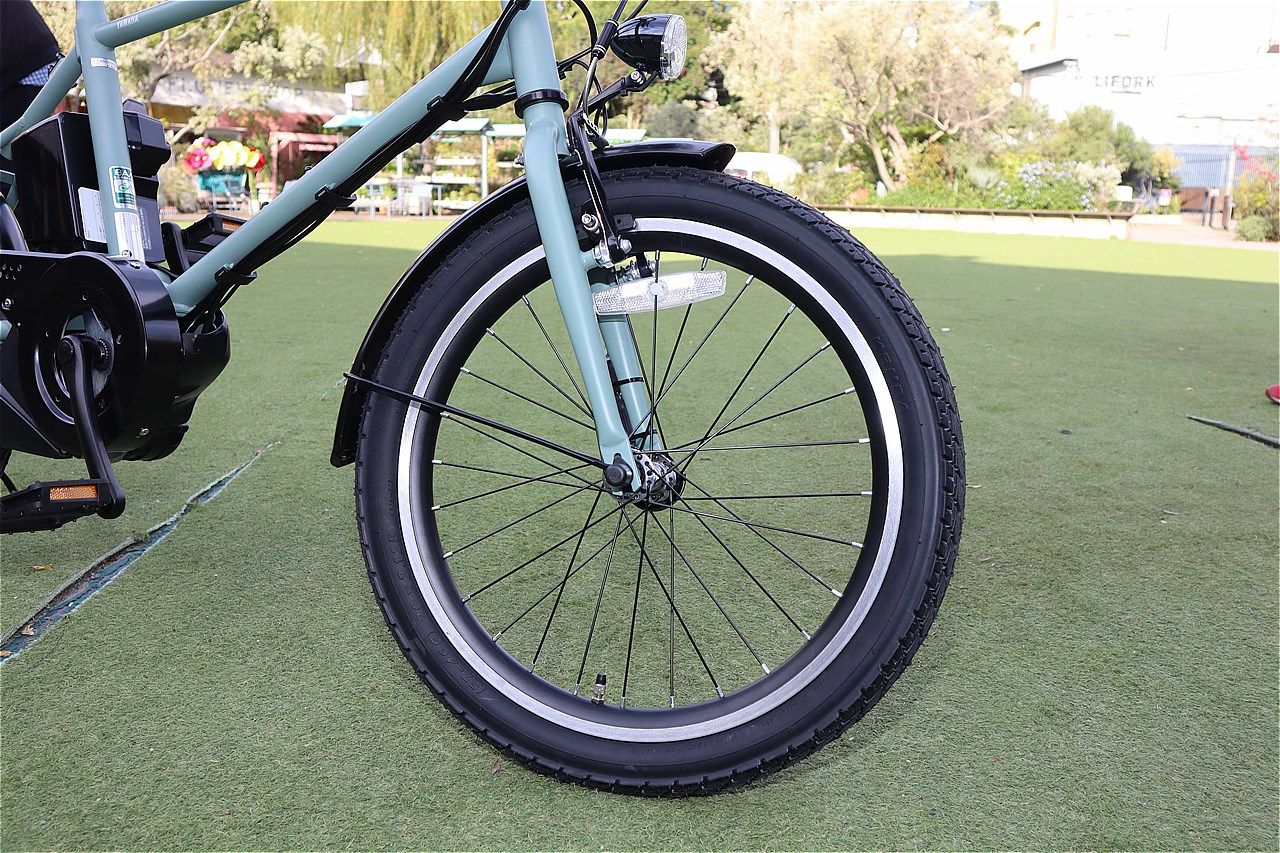 ヤマハの新型電動アシスト自転車「PAS CRAIG ALLEY（パス クレイグ アリー）」(写真：筆者撮影）