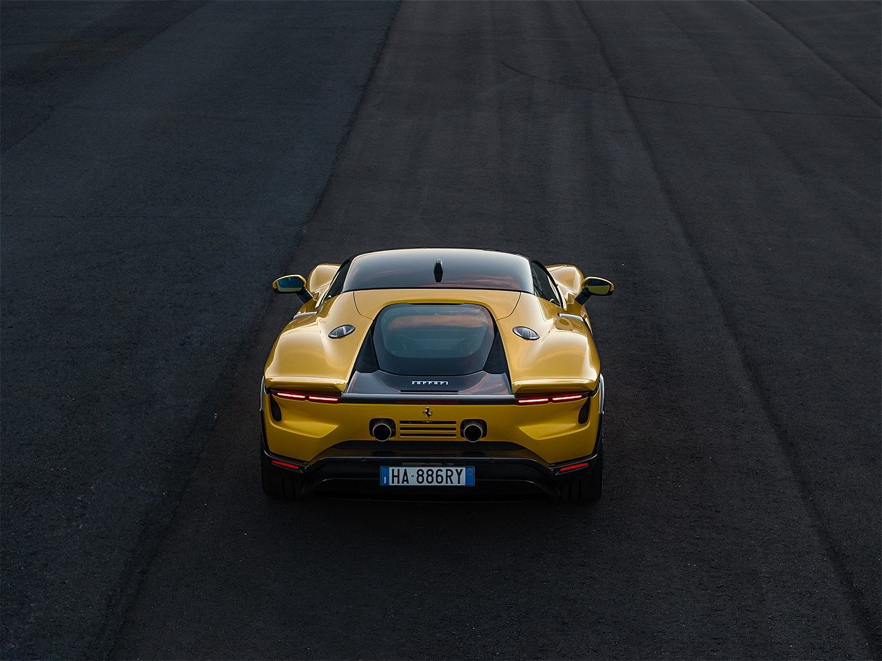 フェラーリの新型車「849テスタロッサ」（写真：Ferrari Japan）