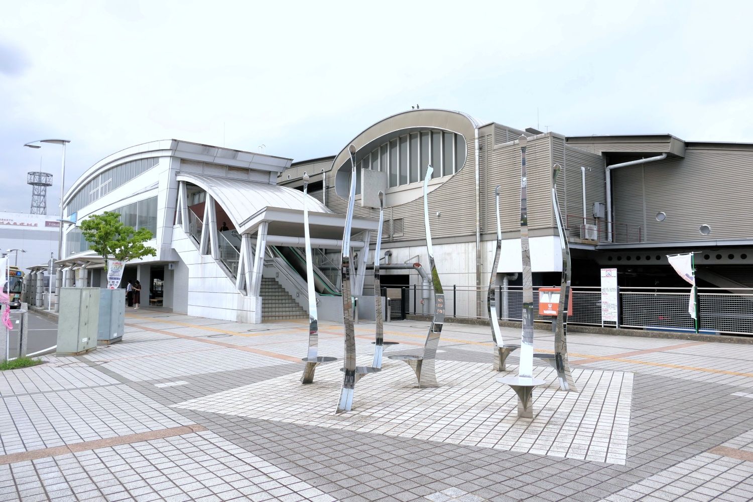 小田急　秦野駅　南口