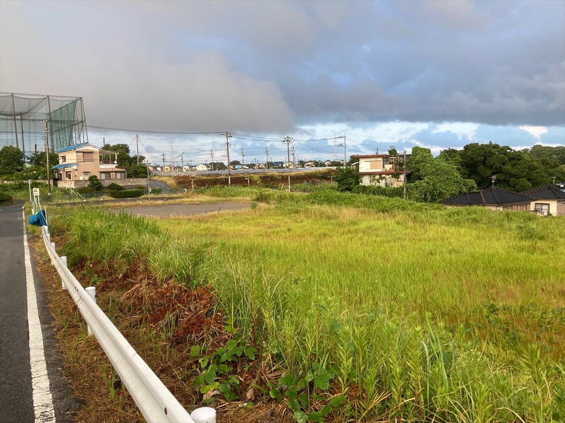 各地にある千原線の延伸用地（筆者撮影）