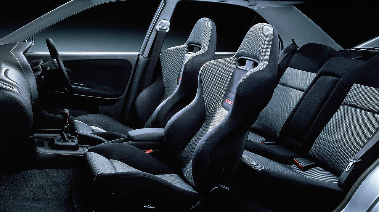 三菱「ランサーエボリューションⅤ」（写真：三菱自動車）