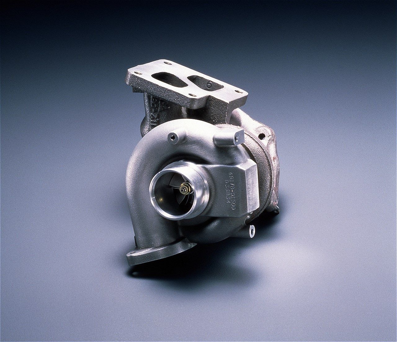 三菱「ランサーエボリューションⅥ」（写真：三菱自動車）