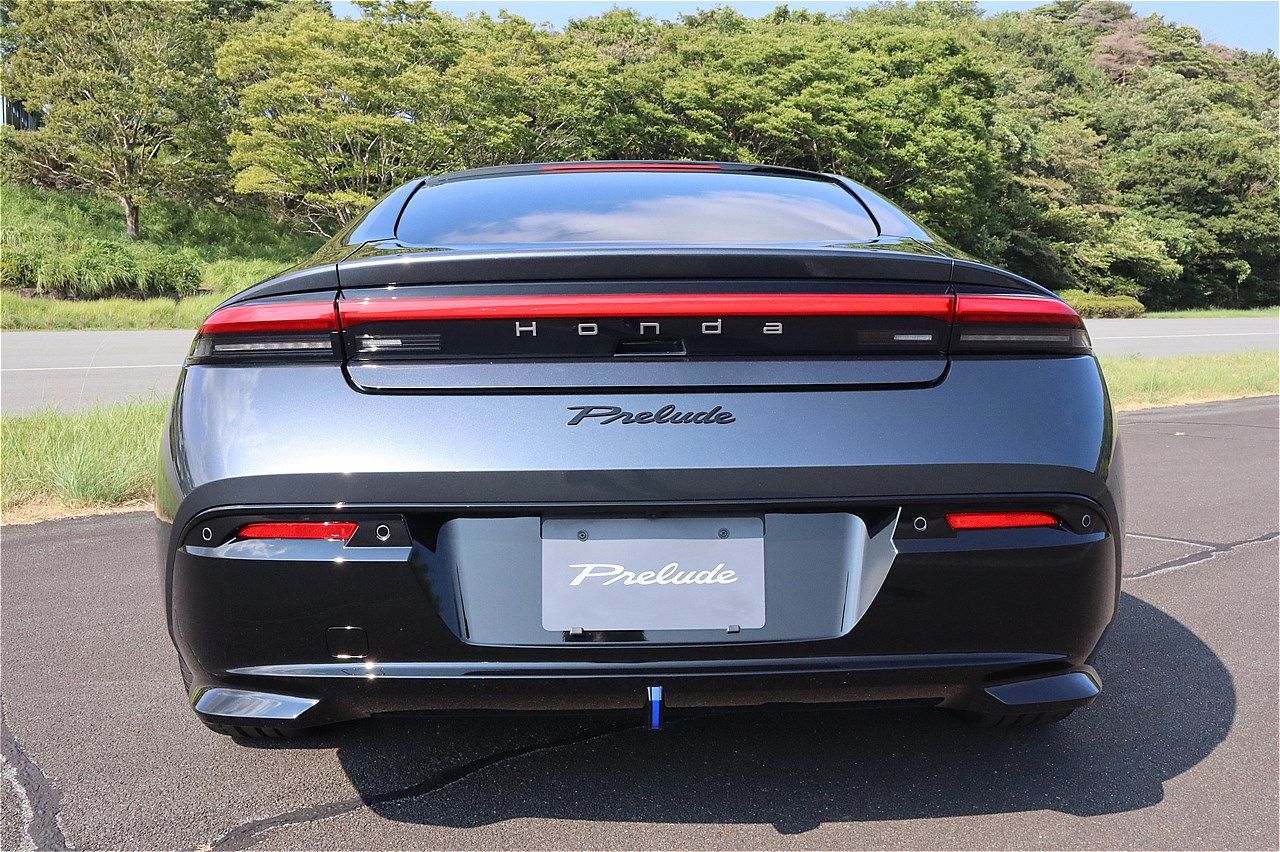 ホンダの新型「プレリュード」（筆者撮影）
