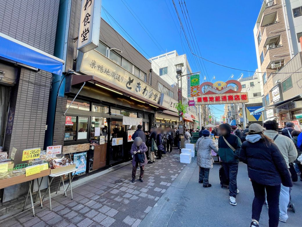 千葉さんおすすめ、街で人気の「ときわ食堂」（筆者撮影）