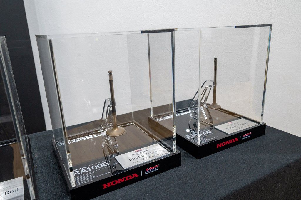 ホンダ・レーシング「メモラビリア」の新コレクション披露会（写真：ホンダ・レーシング）