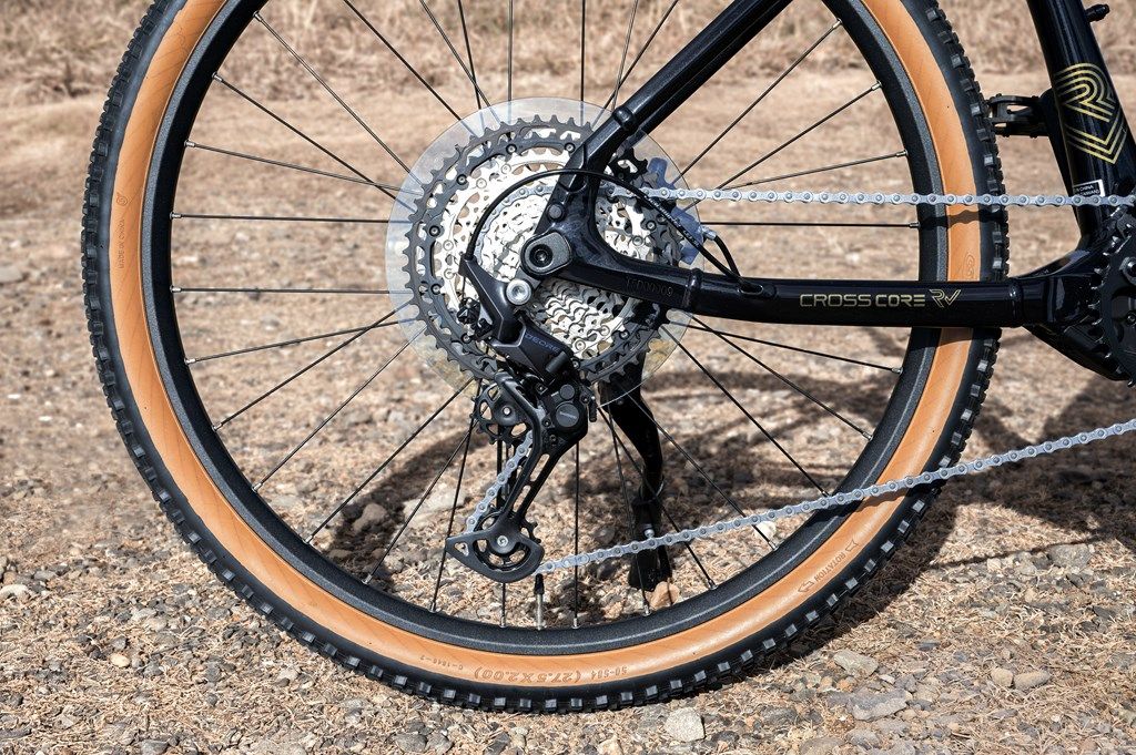 ヤマハの新型スポーツ電動アシスト自転車「クロスコアRV」（写真：筆者撮影）