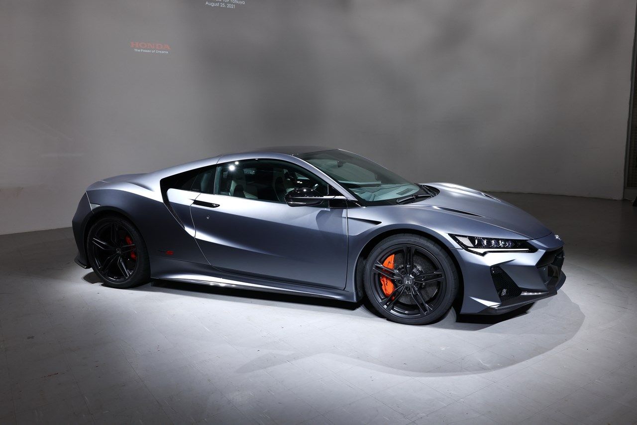 世界限定350台、日本では限定30台で販売されるホンダ「NSX タイプS」（撮影：尾形文繁）