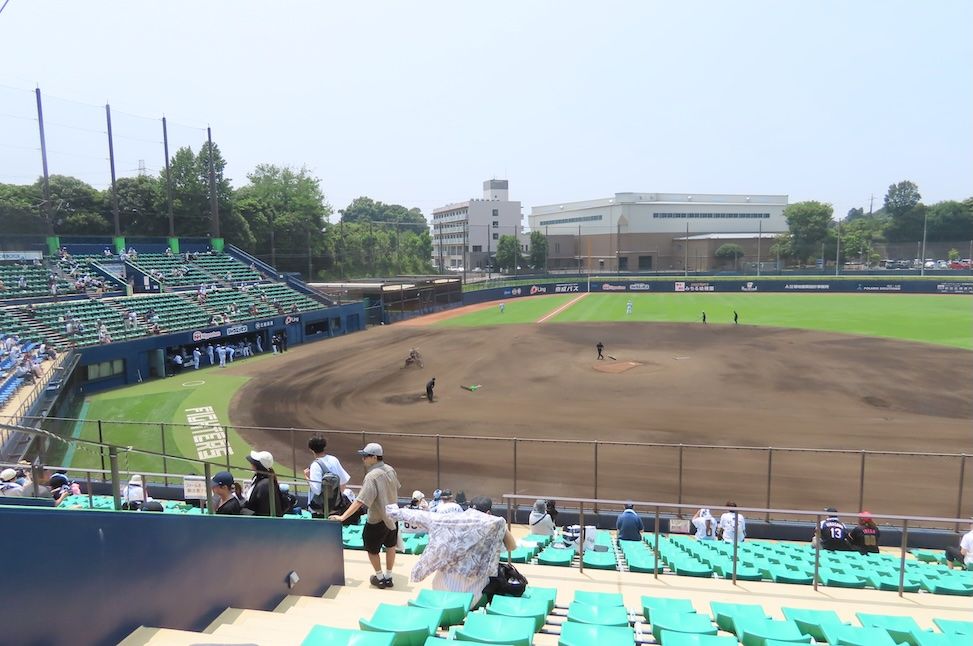 ファイターズ鎌ケ谷スタジアム