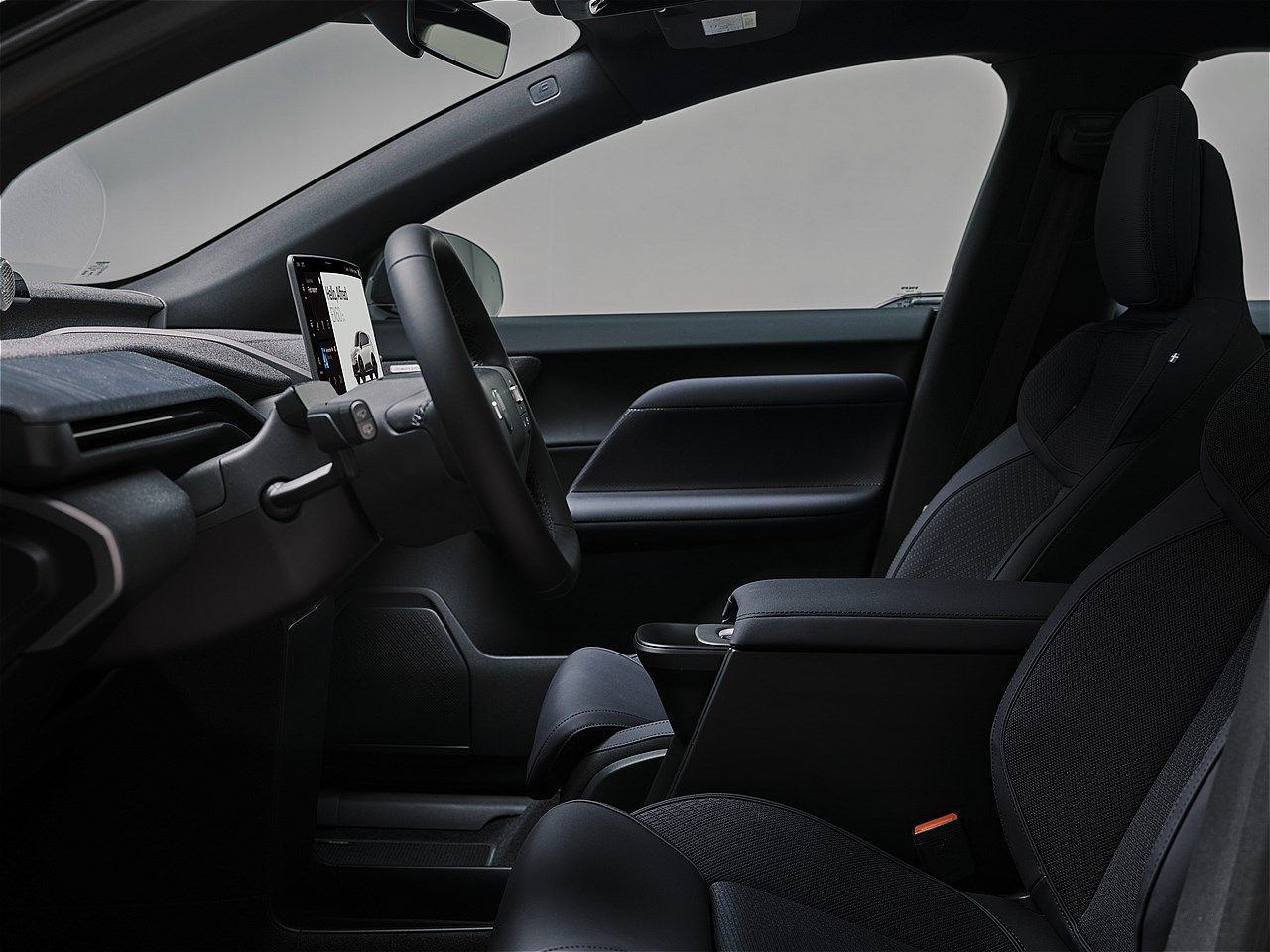 EX60と同時に発表されたボルボ「EX60クロスカントリー」（写真：ボルボ・カー・ジャパン）