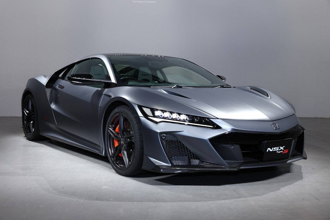世界限定350台、日本では限定30台で販売されるホンダ「NSX タイプS」（撮影：尾形文繁）