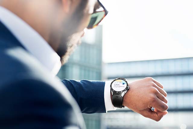 歴史ある時計ブランドが成したイノベーション タグ ホイヤー コネクテッドの全貌 東洋経済オンライン 経済ニュースの新基準