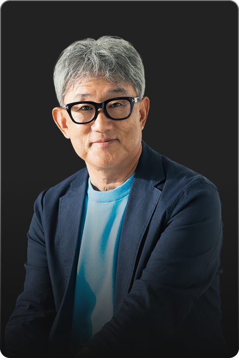 高岡 浩三氏