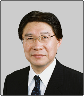 手塚 悟氏