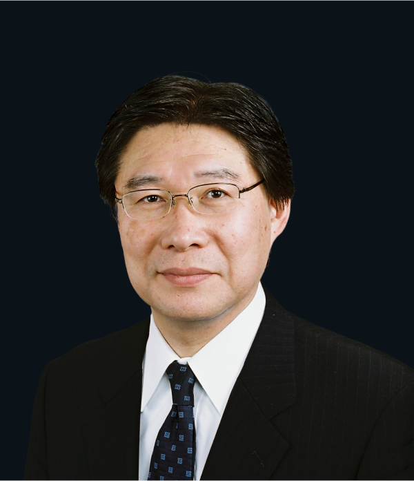 手塚 悟氏