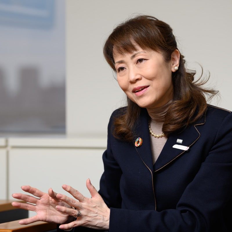 髙﨑 邦子 氏
